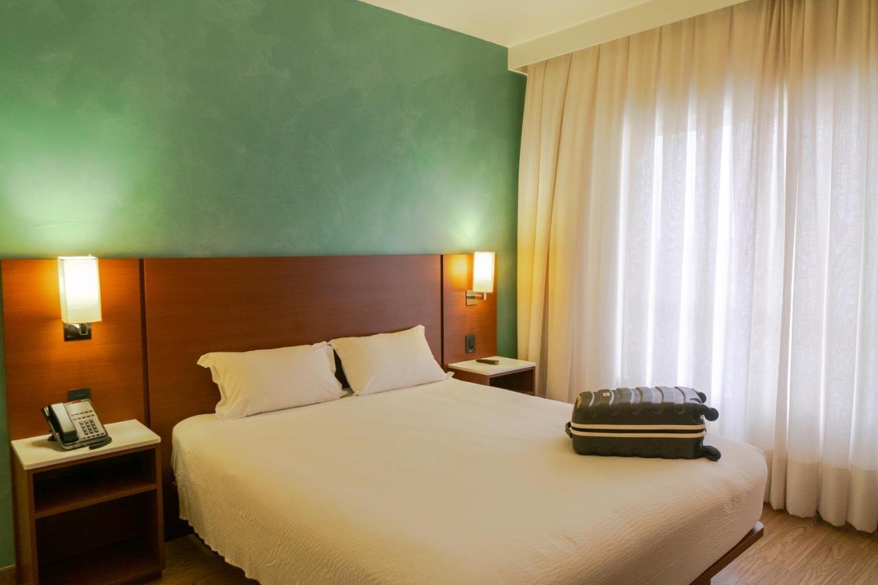 Ibis Styles Curitiba Aeroporto Hotell São José dos Pinhais Eksteriør bilde