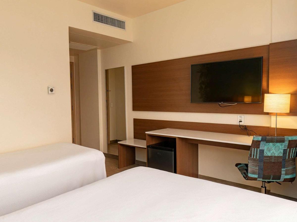 Ibis Styles Curitiba Aeroporto Hotell São José dos Pinhais Eksteriør bilde